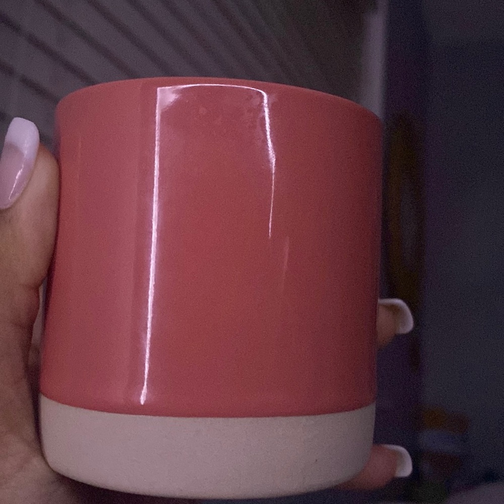 A hibiscus 🌺 candle! Smells amazing!